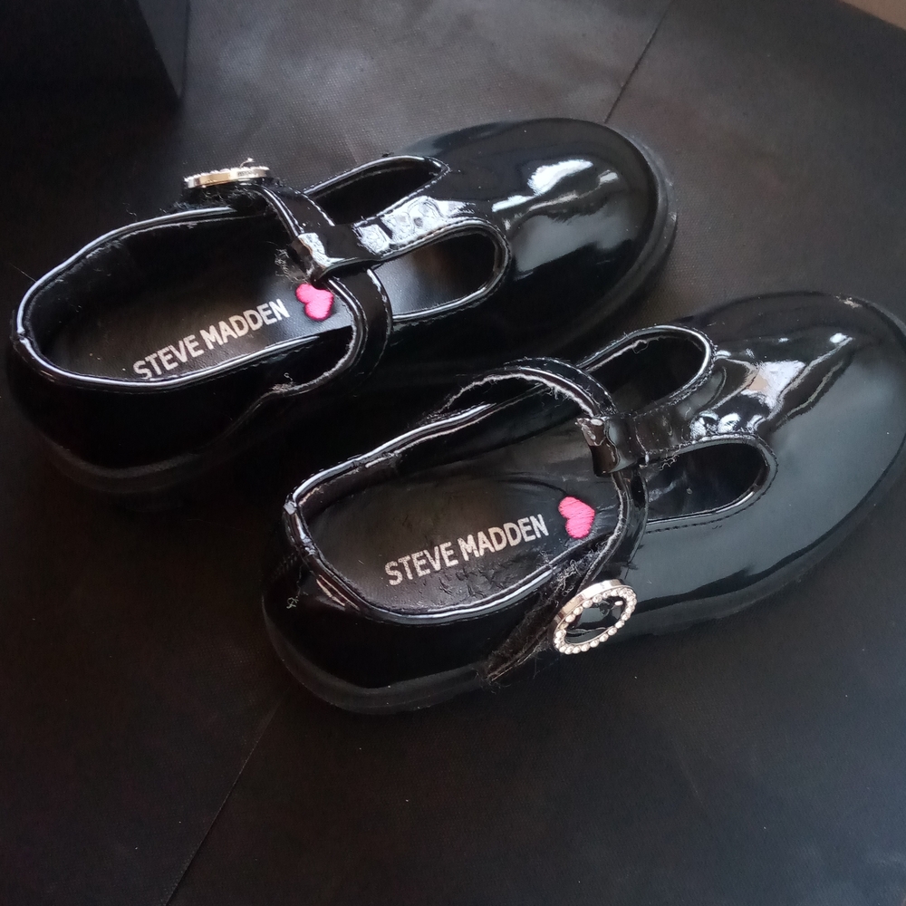 Steve Madden Kids Glossy Black Dress Shoes Size 10